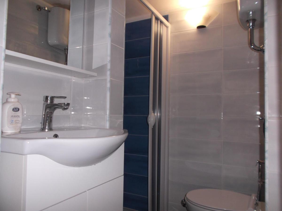 Gardenia Napoli Apartment Bagian luar foto